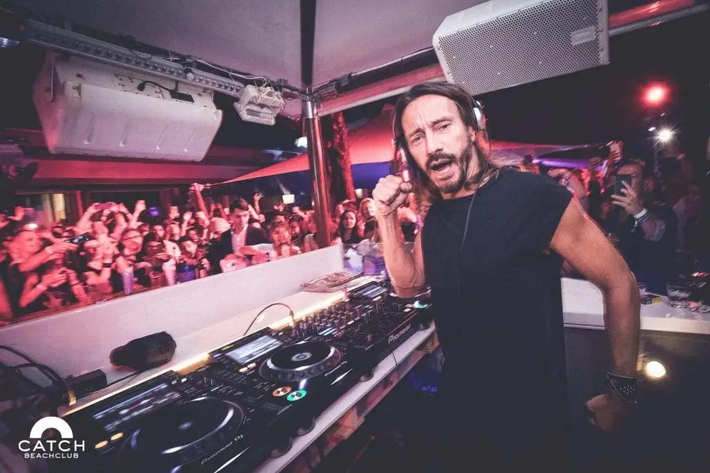 Catch Beach Club Bob Sinclar