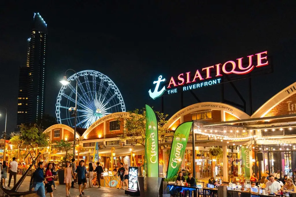 Asiatique-The-Riverfront-(Chao-Phraya-River)